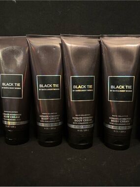 5 Bath & Body Works Black Tie Men's Body Cream - Black